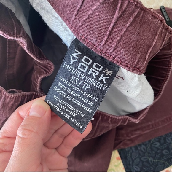 Zoo York Red Denim - Picture 6 of 11